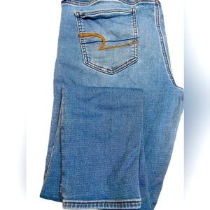 American Eagle 🦅 Jeans